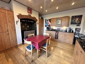 Photo 5- click for photo gallery